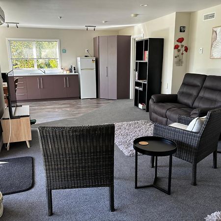 Private Guest Suite Mapua エクステリア 写真